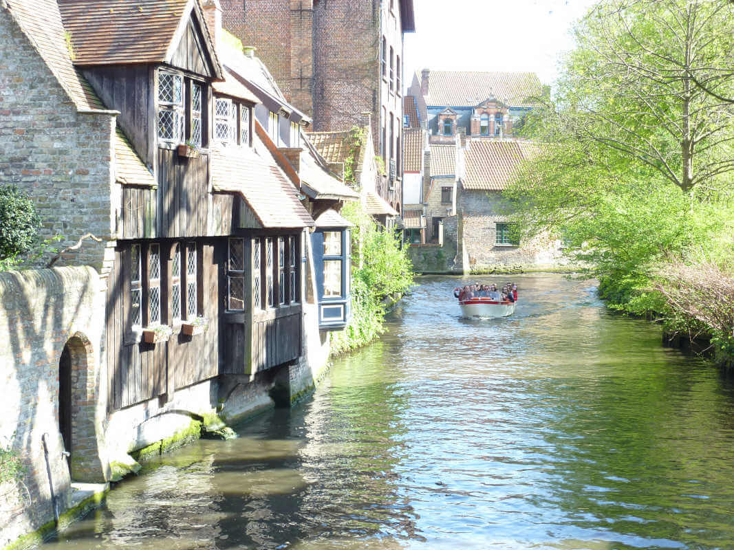 bruges bateau moy