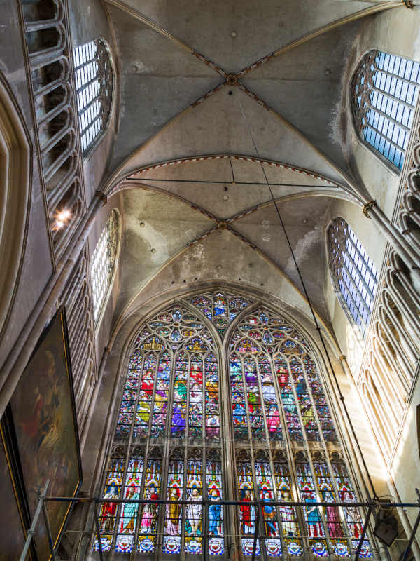 Vitraux de la Cathédrale Saint Sauveur