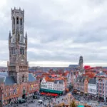 Bruges, la grand place et le beffroi