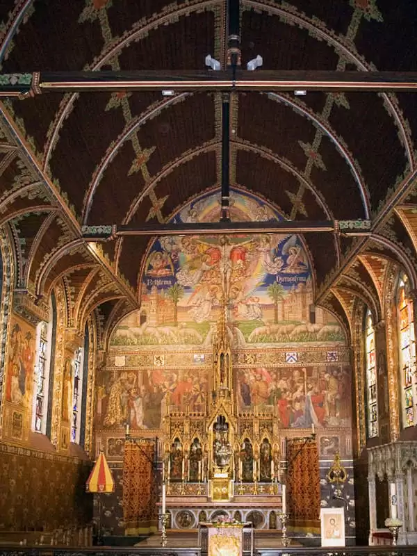 Basilique Saint-Sang Bruges, l'étage